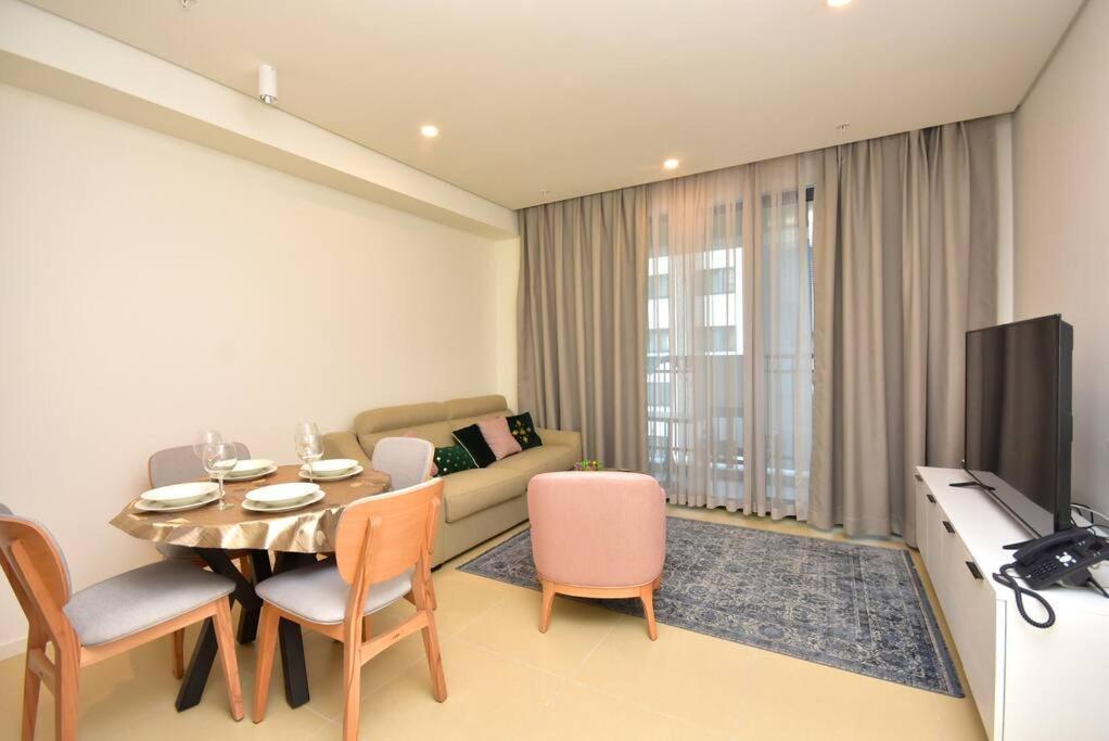 Brand New ! Seaside Apt With Poolview & Parking Budva Exteriér fotografie